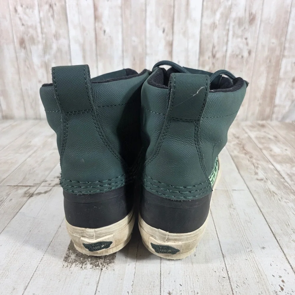 Vans Standard Mid Snow MTE Forest Green Black Winter Boots  display picture 2